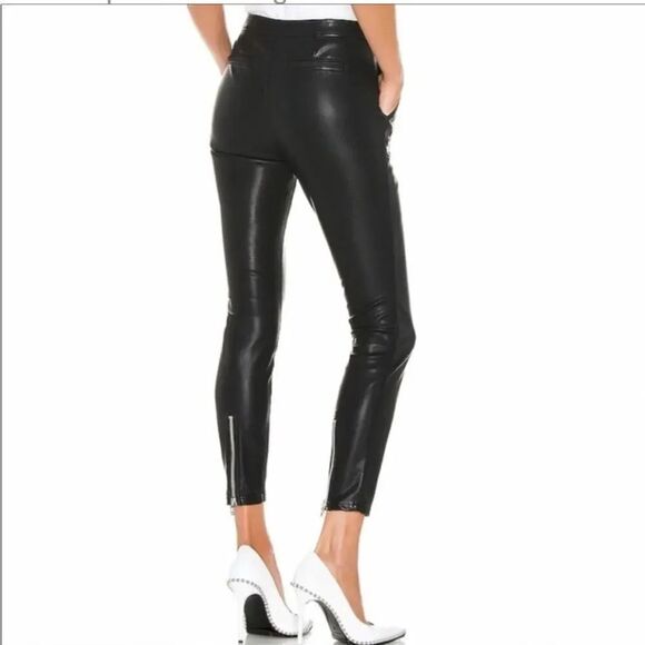 NEW Blank NYC Vegan Leather Pants
Black Moto Ankle Zipper The Bond Size 25 - Picture 1 of 10